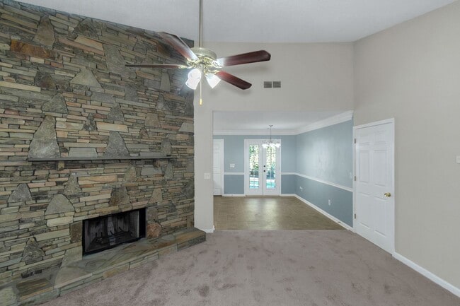 Photo - Charming 3BR/2BA Ranch Home with Spacious ...