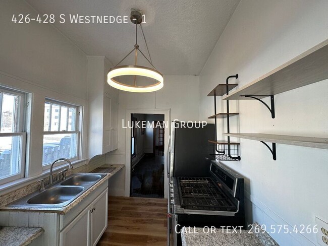 Photo - 426-428 S Westnedge Ave Apartamento Unidad 1