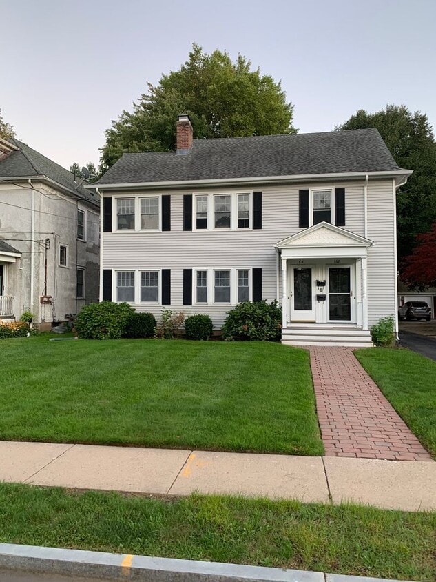 165-167 Brace Road - 165-167 Brace Road