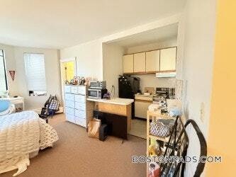 Photo - 833 Beacon St Unidad 505