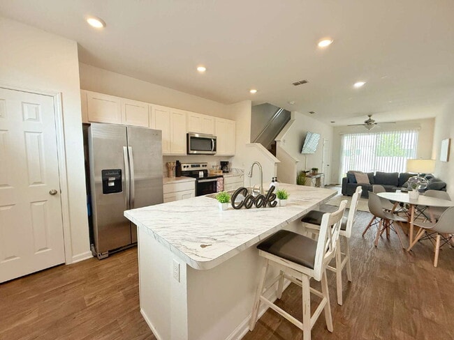 Photo - Furnished Townhome conveniently located!