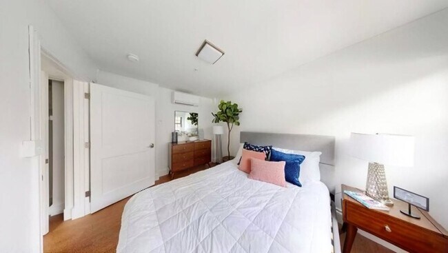 Photo - 21 Arrow St