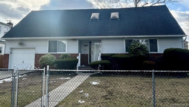 Building Photo - 76-36-7265 265th St