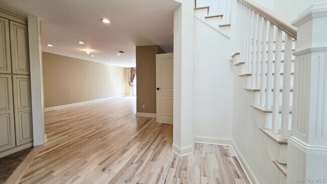 Photo - 173 Colony Dr