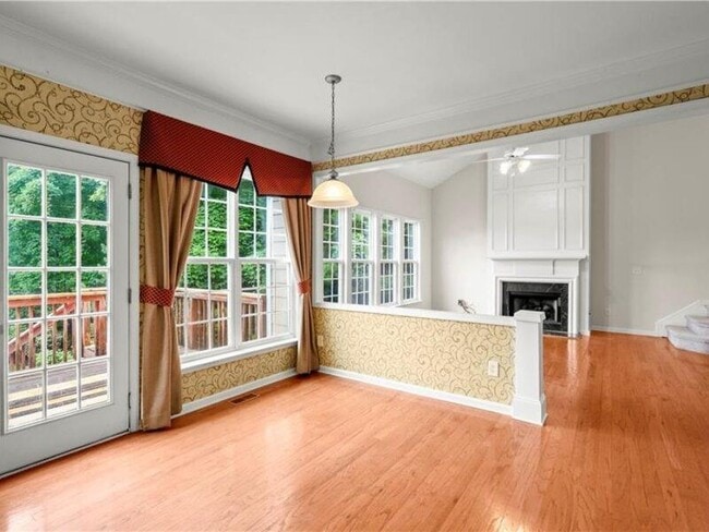 Photo - 2080 Vistoria Dr