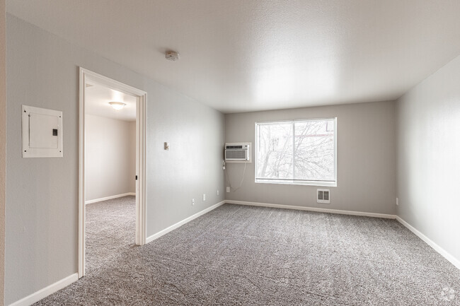 1BR, 1BA -510SF - Houston House