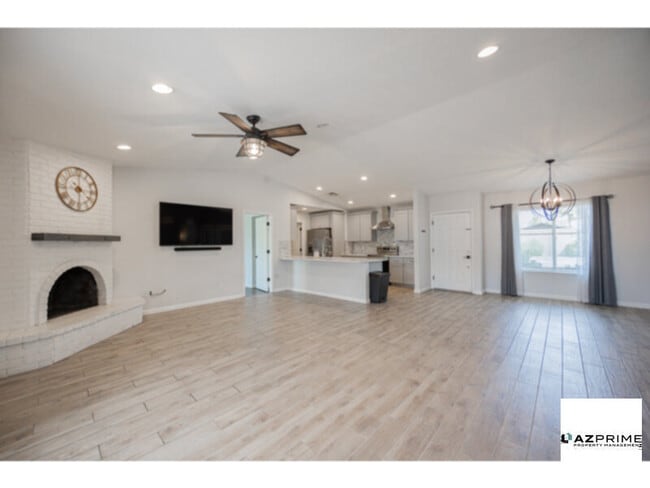 Photo - Beautiful 3/2 Scottsdale House - Oasis with Pool!