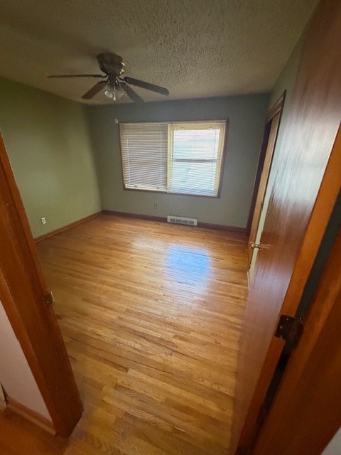 Photo - 720 N Crestline St