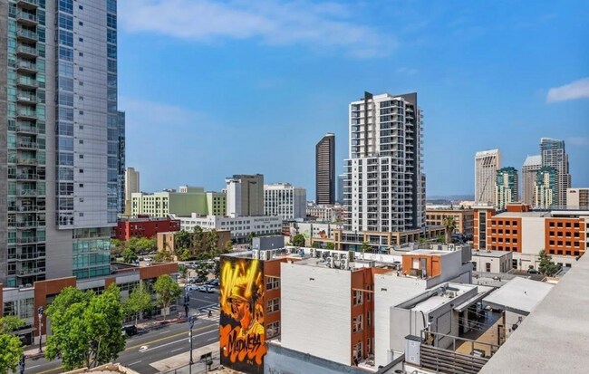 875 G St