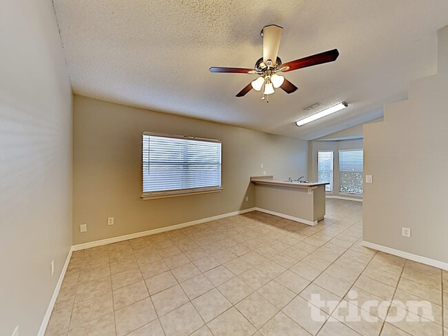 Photo - 8514 Blackberry Ave