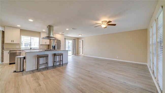 Photo - 1128 SE 29th Terrace