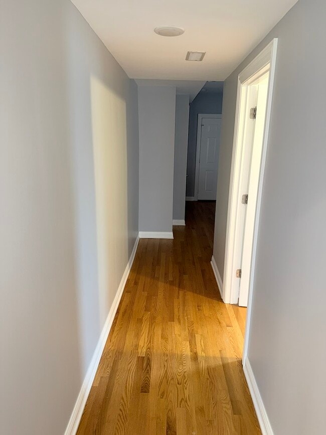 Photo - 4204 N Melvina Ave Unit 2