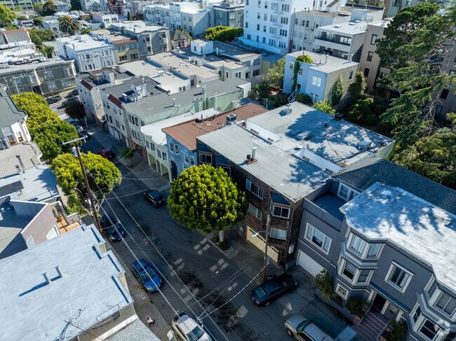 Photo - 30 Rosemont Pl