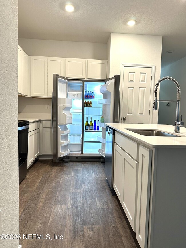 Photo - 634 Celtic dr