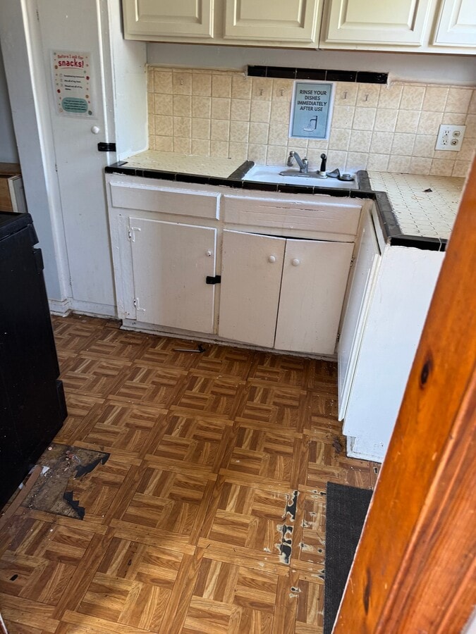 Photo - 24502 W Chicago