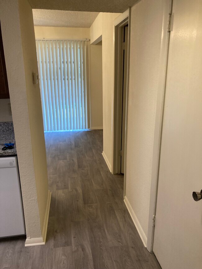 Photo - Sunwood Apartments