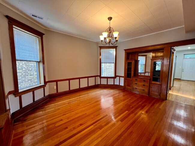 Photo - 3855 W Wrightwood Ave