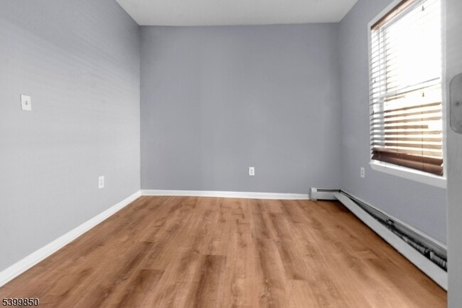 95 1st St Unit 2