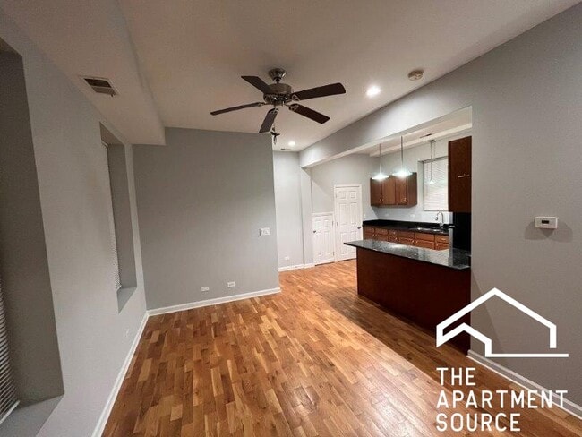 Photo - 2249 S Bell Ave Unit 1R