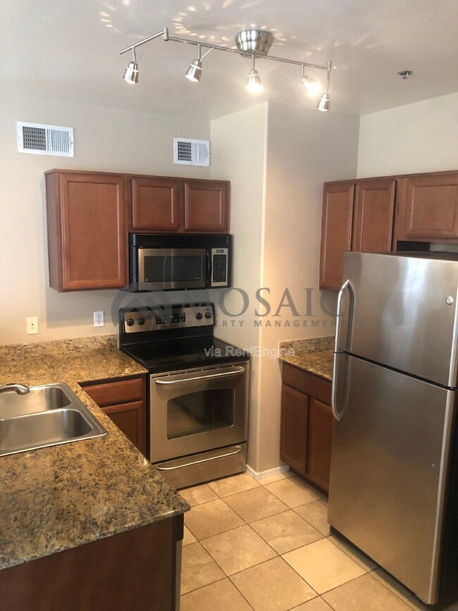 Photo - 2134 E Broadway Rd