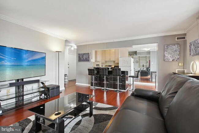 Photo - 950 25th St NW Unidad 1012-N