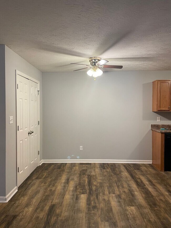 343 Upper Stone Ave Unit 343A