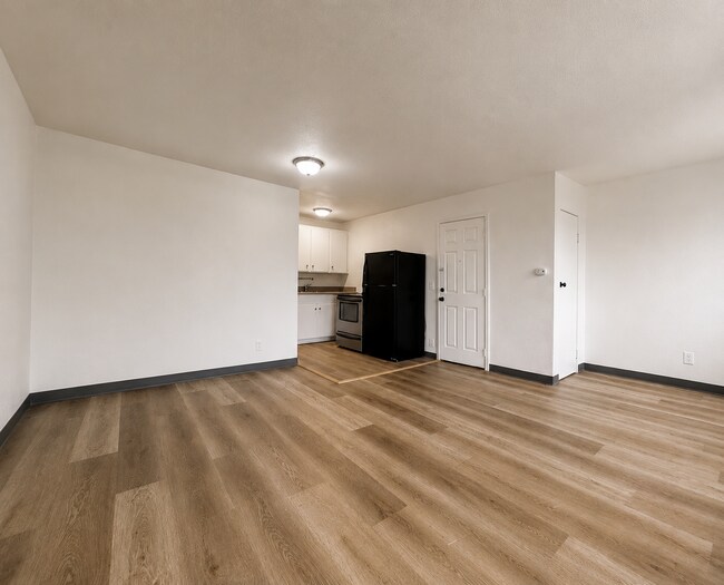 901 South Lincoln