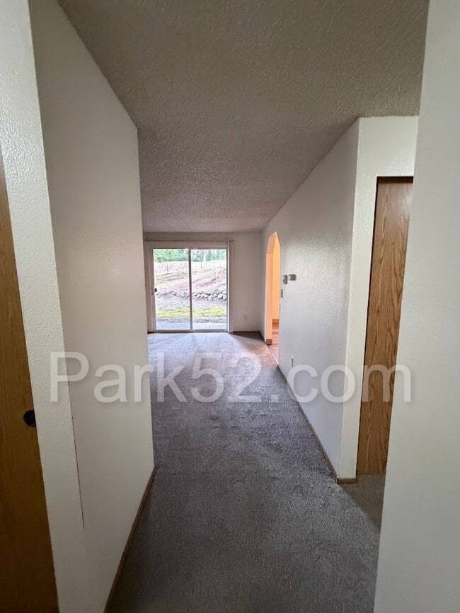 5025 S Orchard #B