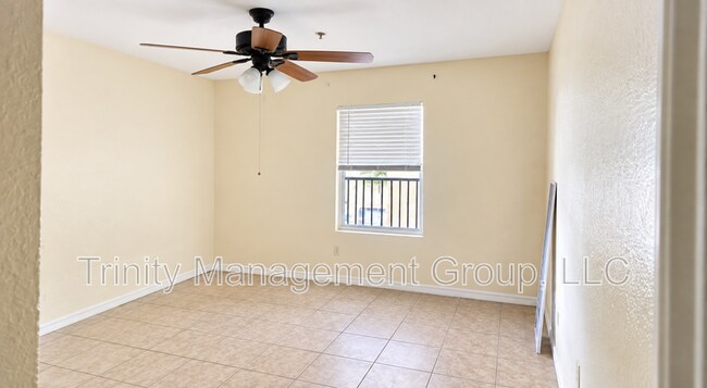 Photo - 5822 Congress St Unit #105