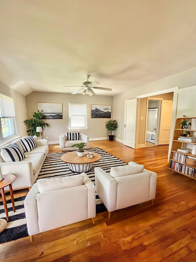 Photo - 220 Allison St NW