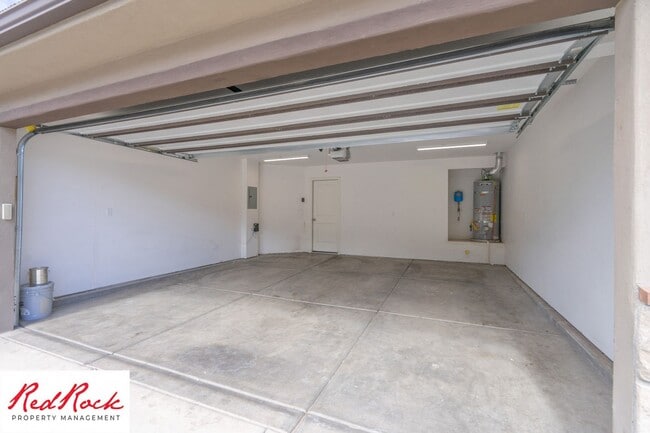 Photo - End Unit Fossil Hills Townhome with 3 Beds and 2.5 Baths