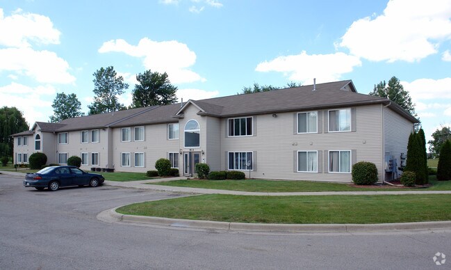 Northfield Pines Apartments - Northfield Pines Apartments