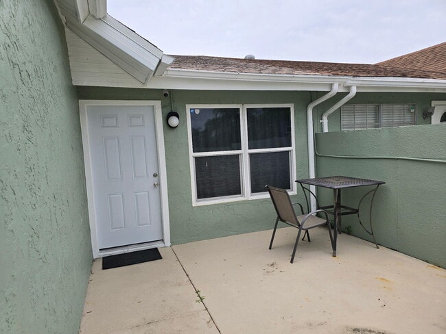 Photo - 1449 SE Larkwood Cir House