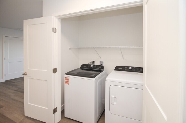 In unit W & D - Hidden Valley Stables