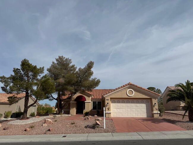 Sun City Summerlin 55+. Single Story. All ... - Sun City Summerlin 55+. Single Story. All ... Casa