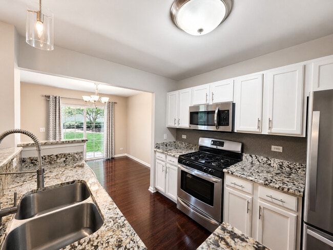 Photo - 2338 Stoughton Cir