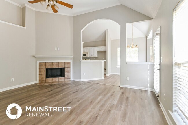 Photo - 7895 Pinefrost Ln