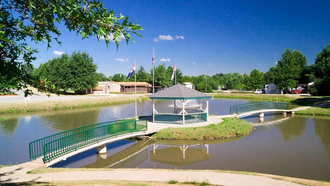 Southfork - Southfork Apartments