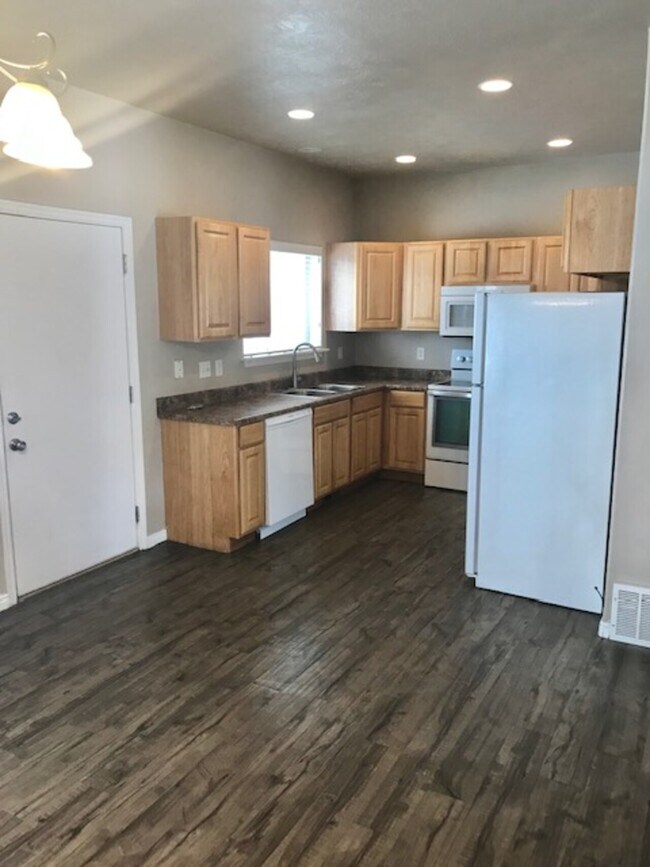 Photo - West Park Town House #68