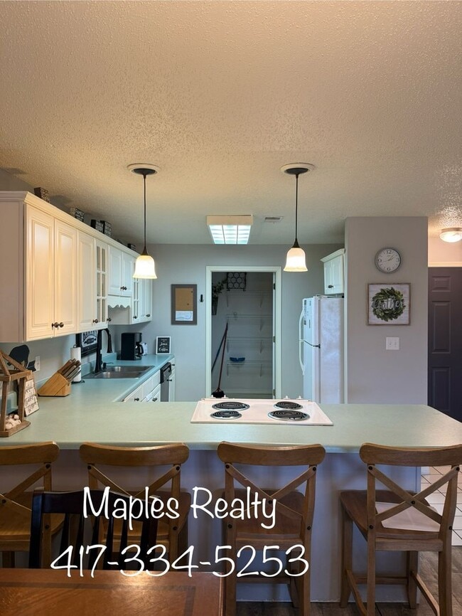 Photo - STUNNING 2 bedroom, 2 bathroom condo at Po...