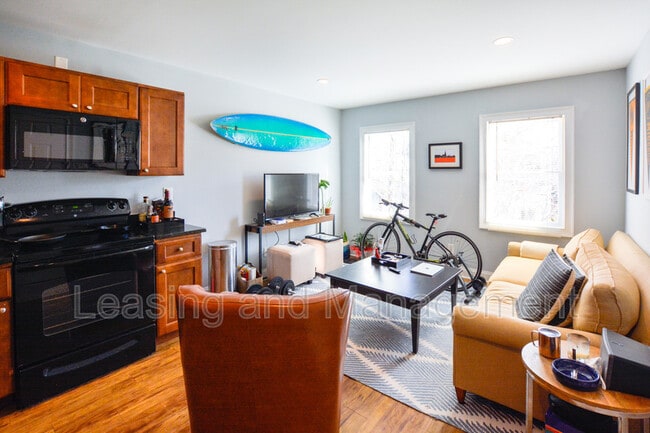 Photo - 16 Cannon St Unit 201