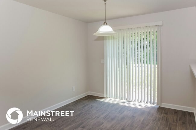 Photo - 16936 Wellhouse Dr