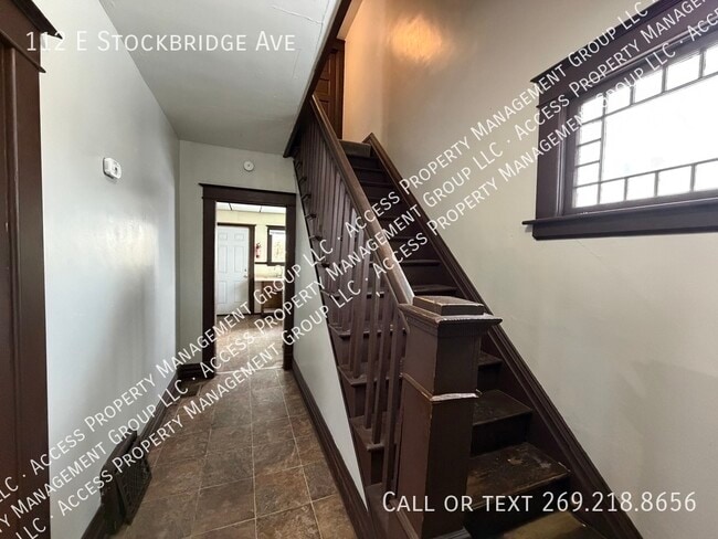 Photo - 112 E Stockbridge Ave