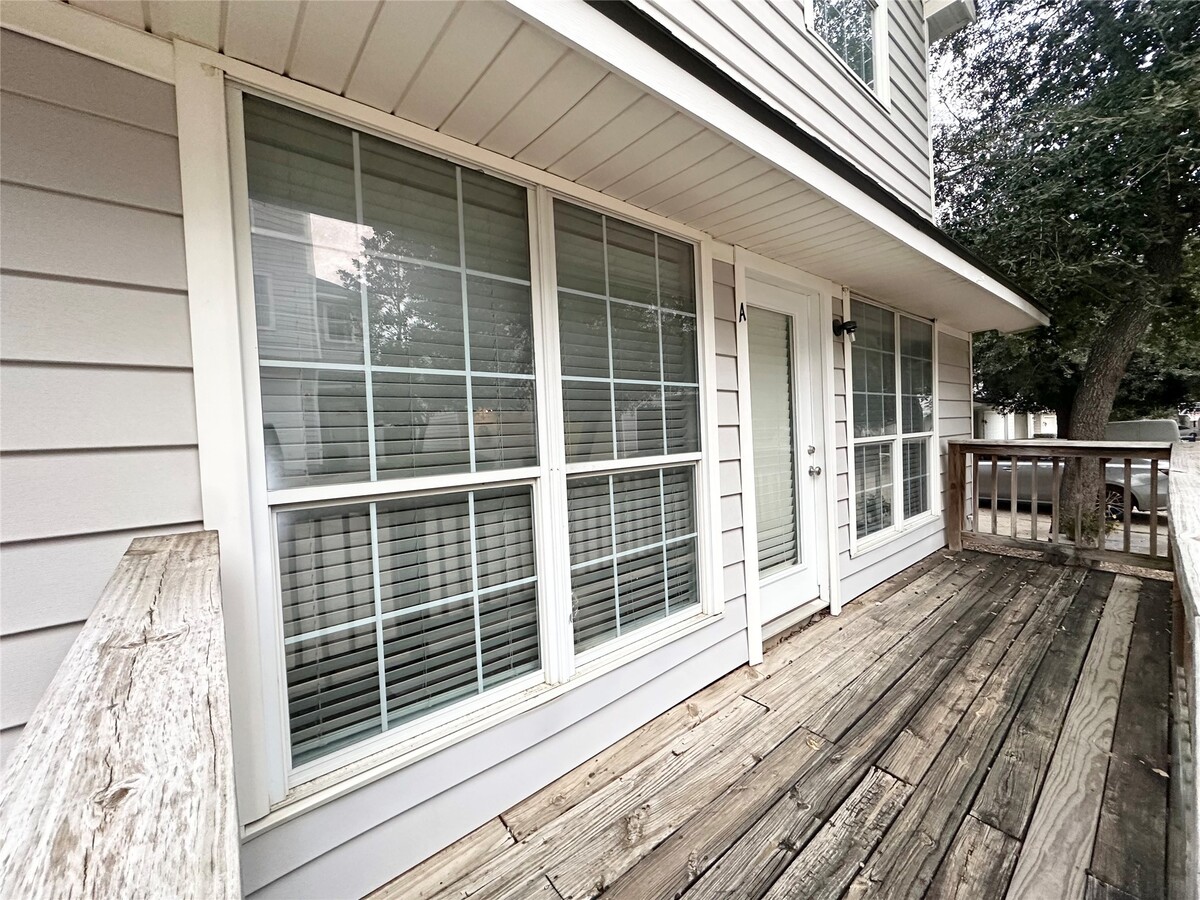 Photo - 176 Binnacle Ct Unit A