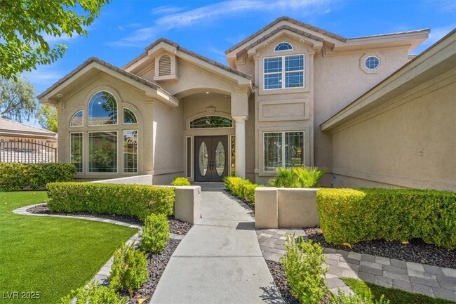 Photo - 8000 Silver King Dr Casa