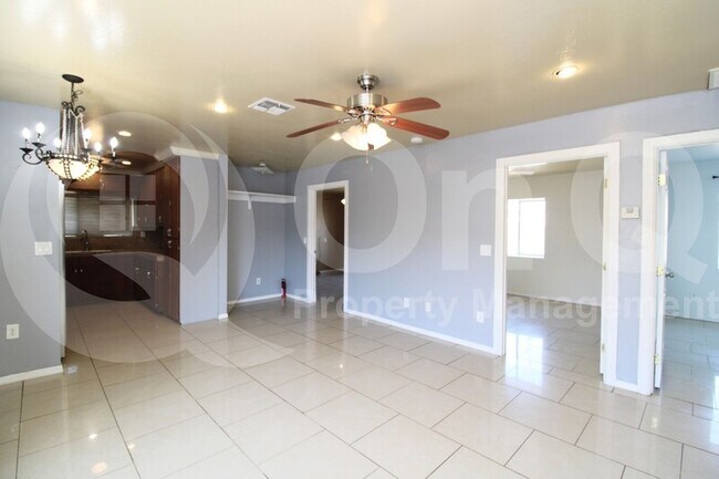 Photo - 4222 S 13th St