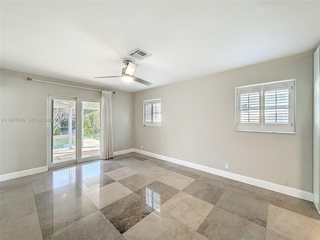 Photo - 2770 NE 8th Ct