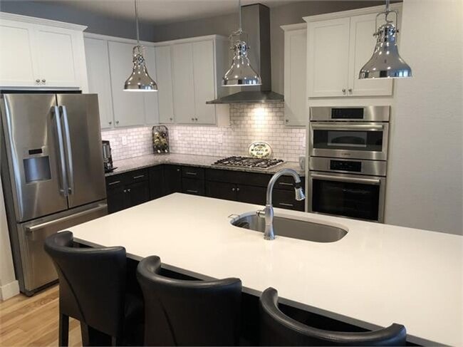 Photo - Four Bedroom Townhome with 2-car Garage Available for Rent in Longmont