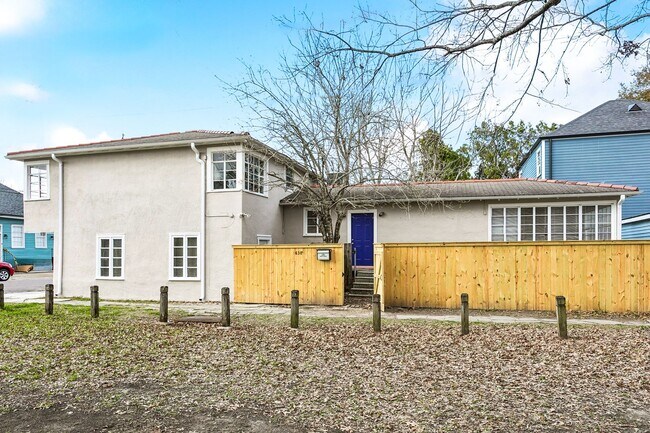 Photo - dsk638 Unit 638