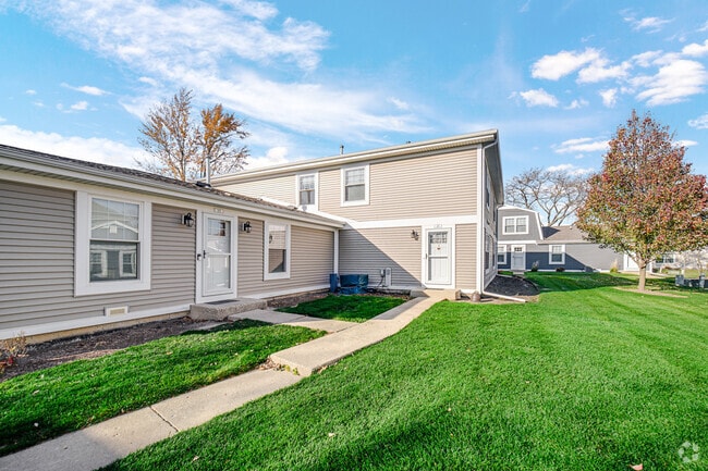 Building Photo - 315 Farmingdale Cir Rental